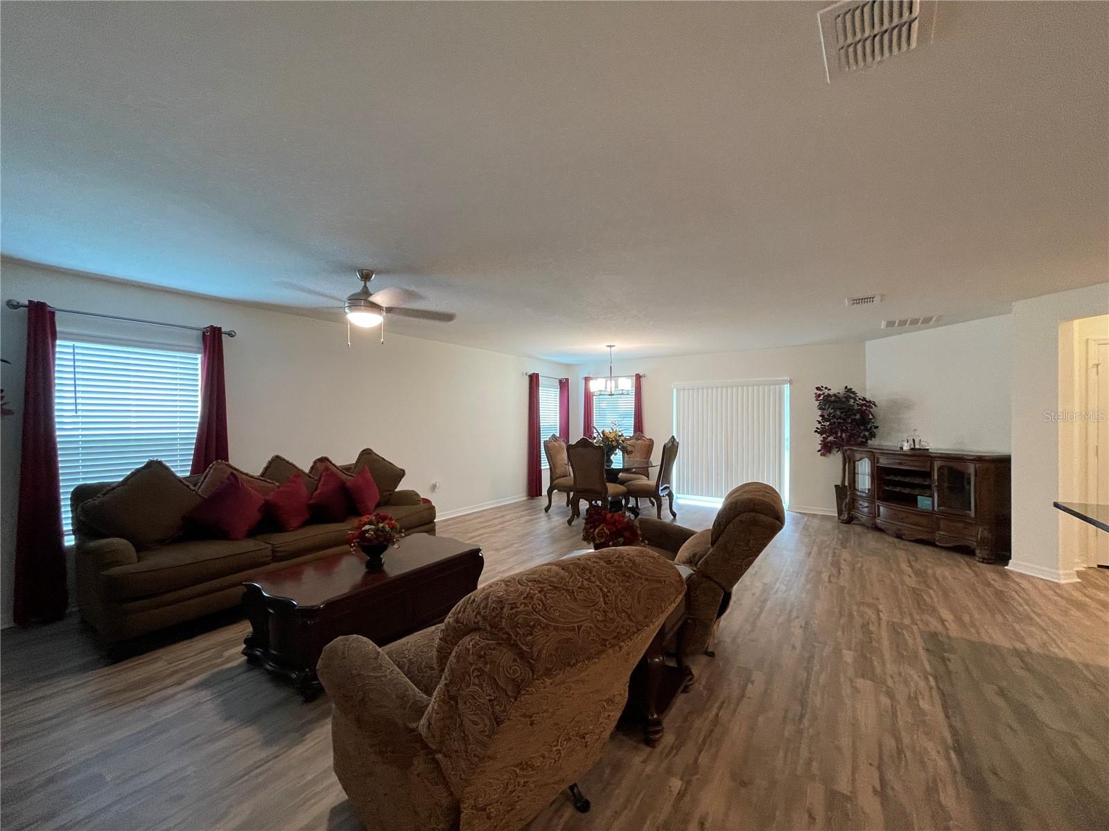 PARKSIDE - Residential