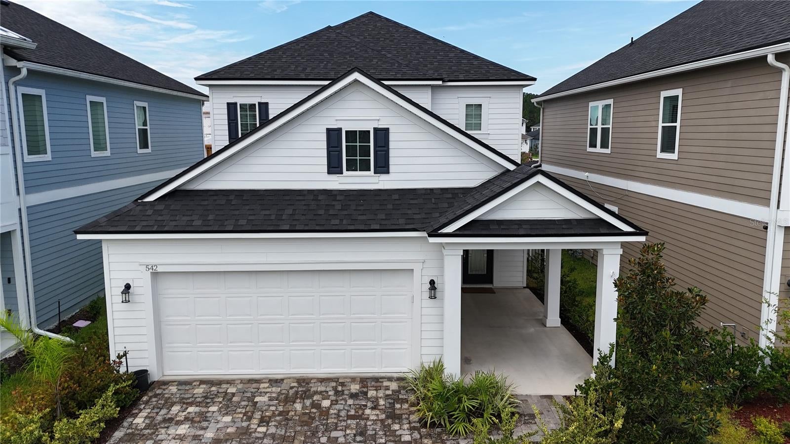 542 SILVER LANDING DRIVE