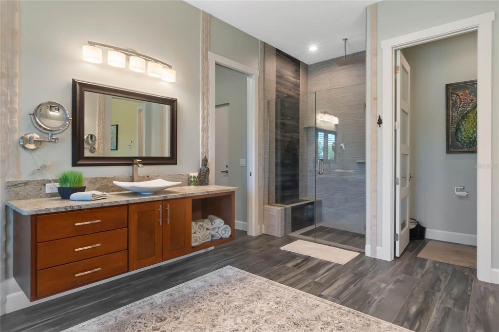 LAKE JEM VILLA PROPERTIES - Residential