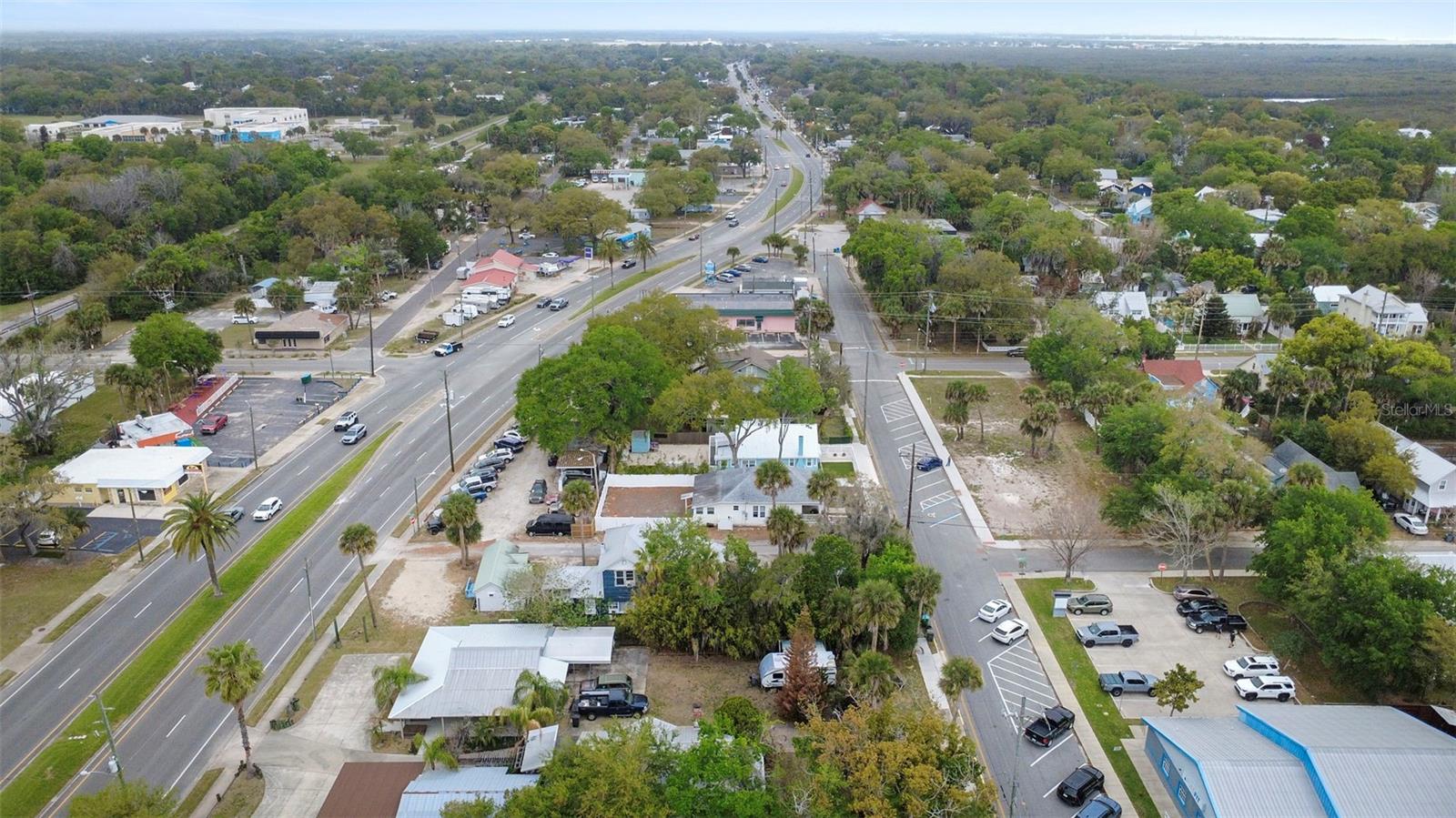 PITZER & NELSONS NEW SMYRNA - Commercial Sale