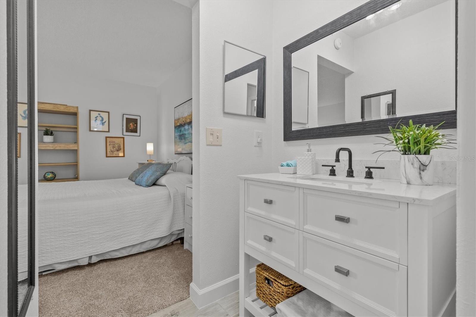 PIPERS GLEN CONDO - Residential