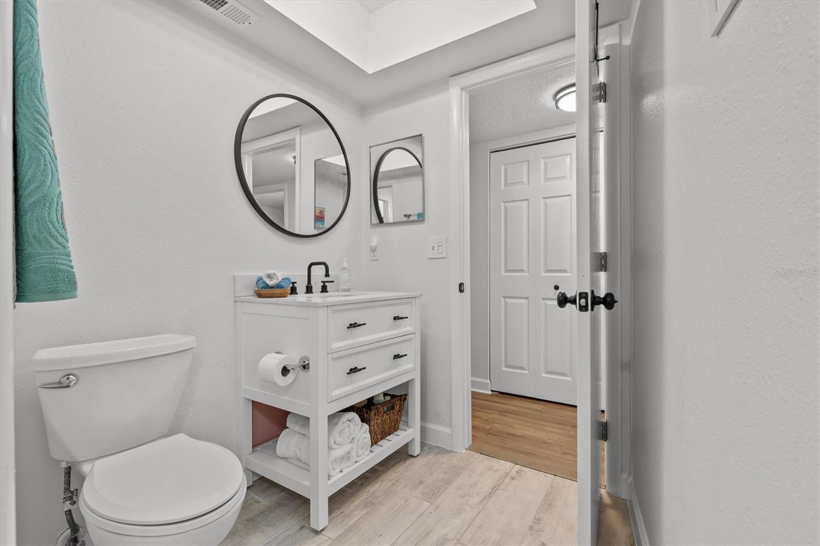 PIPERS GLEN CONDO - Residential