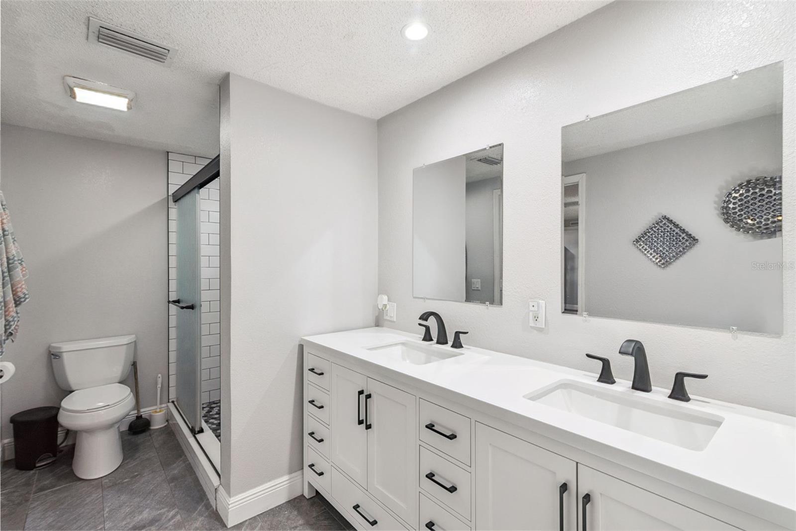 BUNKER HILL - Residential