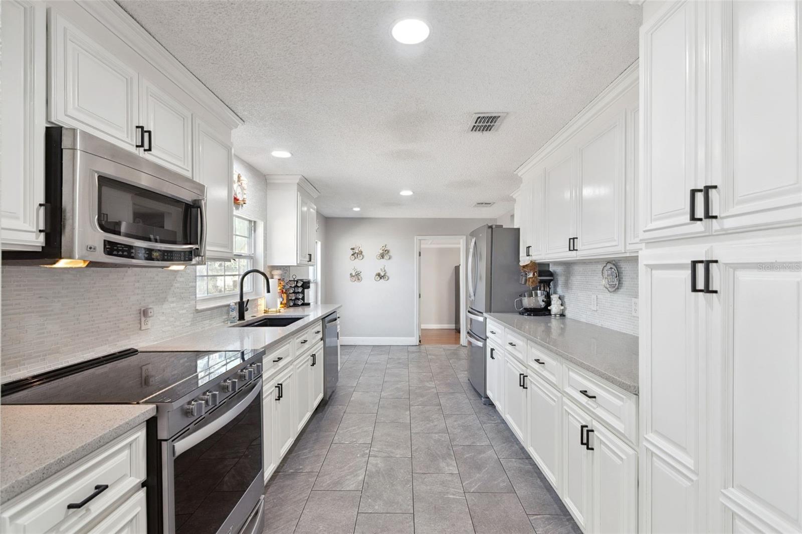 BUNKER HILL - Residential