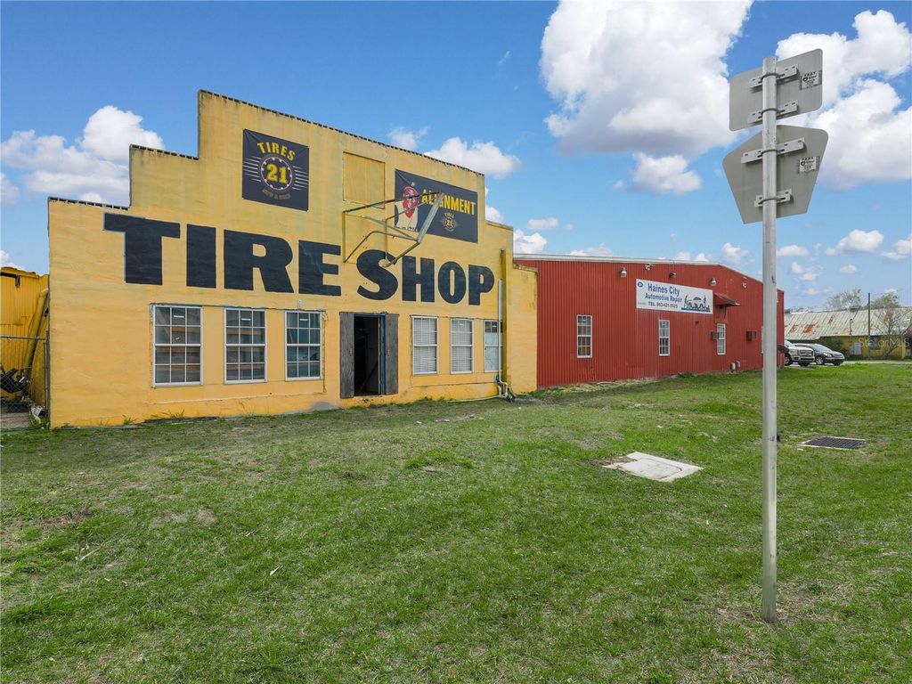 Photo of 301 Us Highway 17 92 N, Haines City, FL 33844 (MLS # P4935885)