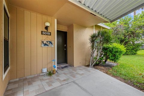 5019 VILLAGE GARDENS DRIVE 31 SARASOTA FL 34234