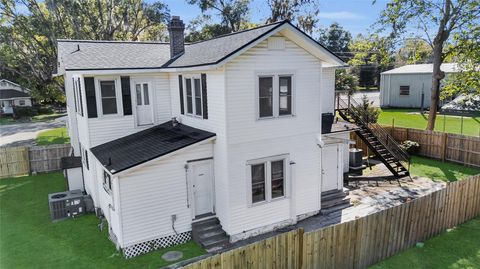 Tiny photo for 1920 NE 8th Road, Ocala, FL 34470 (MLS # OM712964)