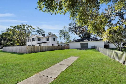 Tiny photo for 1920 NE 8th Road, Ocala, FL 34470 (MLS # OM712964)