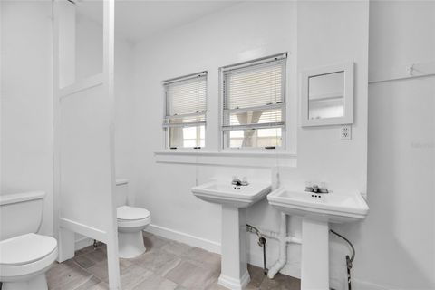 Tiny photo for 1920 NE 8th Road, Ocala, FL 34470 (MLS # OM712964)