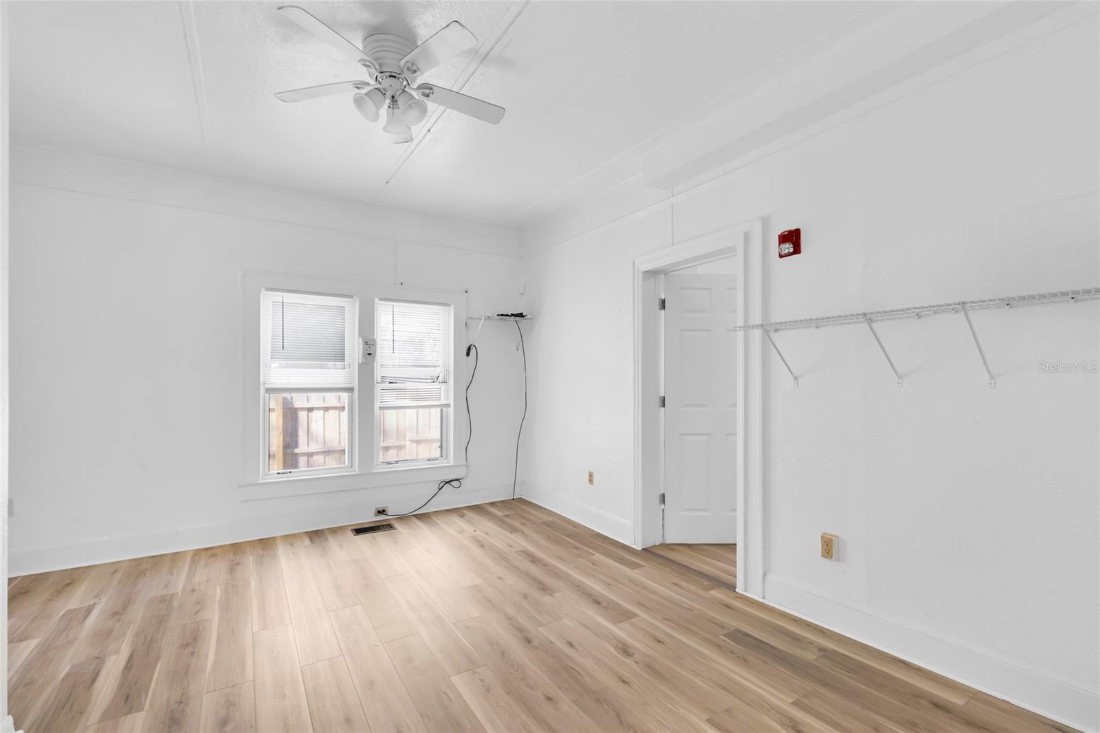 GRAPELAND TERRACE - Commercial Sale