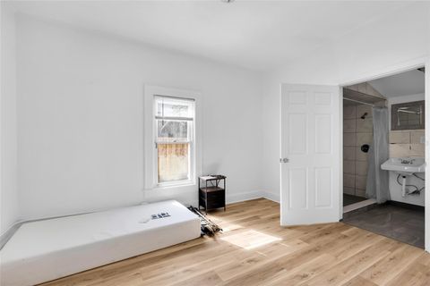 Tiny photo for 1920 NE 8th Road, Ocala, FL 34470 (MLS # OM712964)