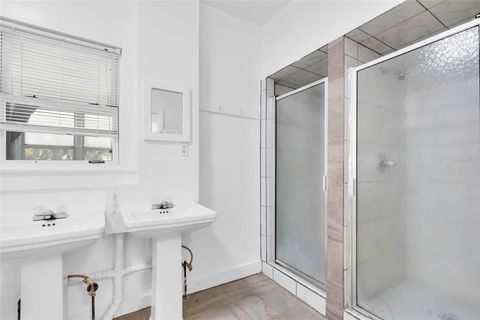 Tiny photo for 1920 NE 8th Road, Ocala, FL 34470 (MLS # OM712964)