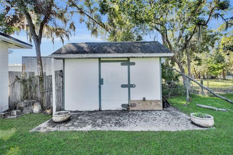 Tiny photo for 1920 NE 8th Road, Ocala, FL 34470 (MLS # OM712964)