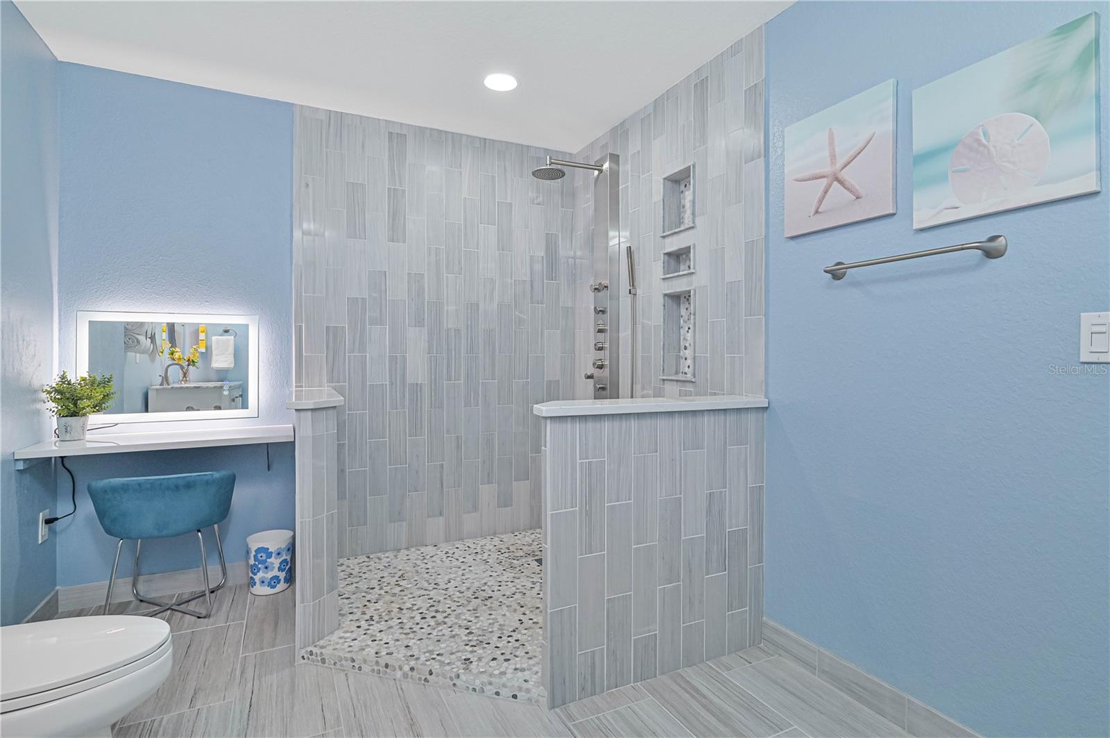 PUNTA GORDA ISLES SEC 16 - Residential