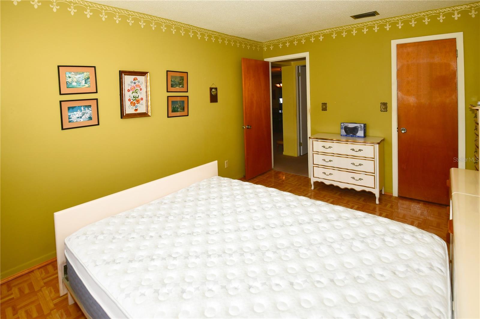 TYRONE GARDEN APTS CONDO - Residential