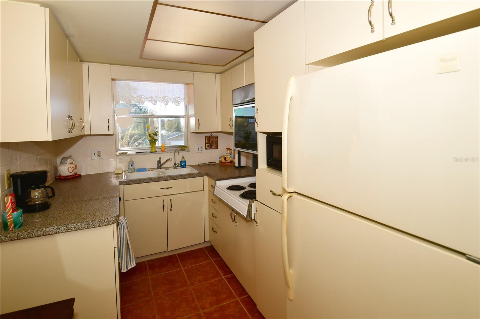 TYRONE GARDEN APTS CONDO - Residential