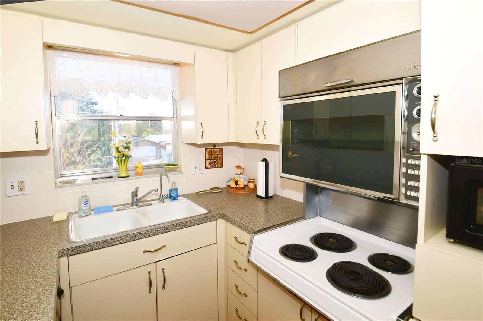 TYRONE GARDEN APTS CONDO - Residential