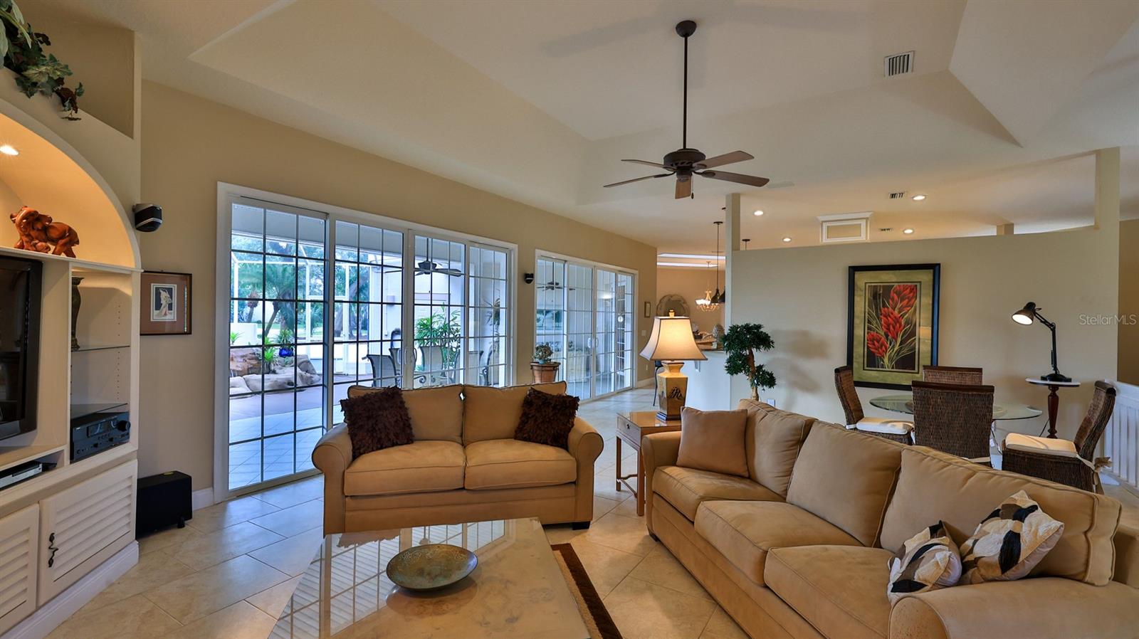 SPRUCE CREEK FLY IN - Residential