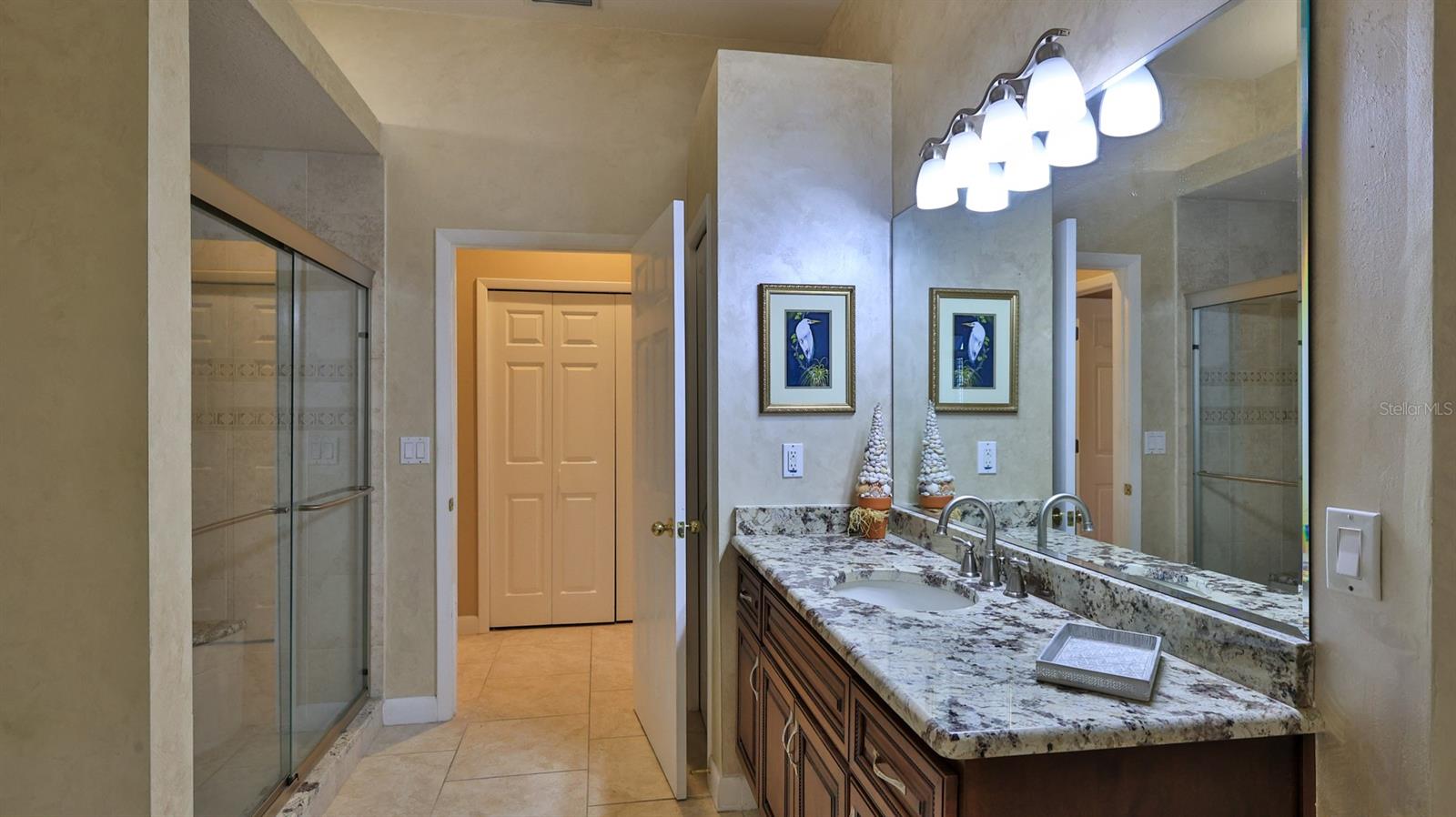 SPRUCE CREEK FLY IN - Residential