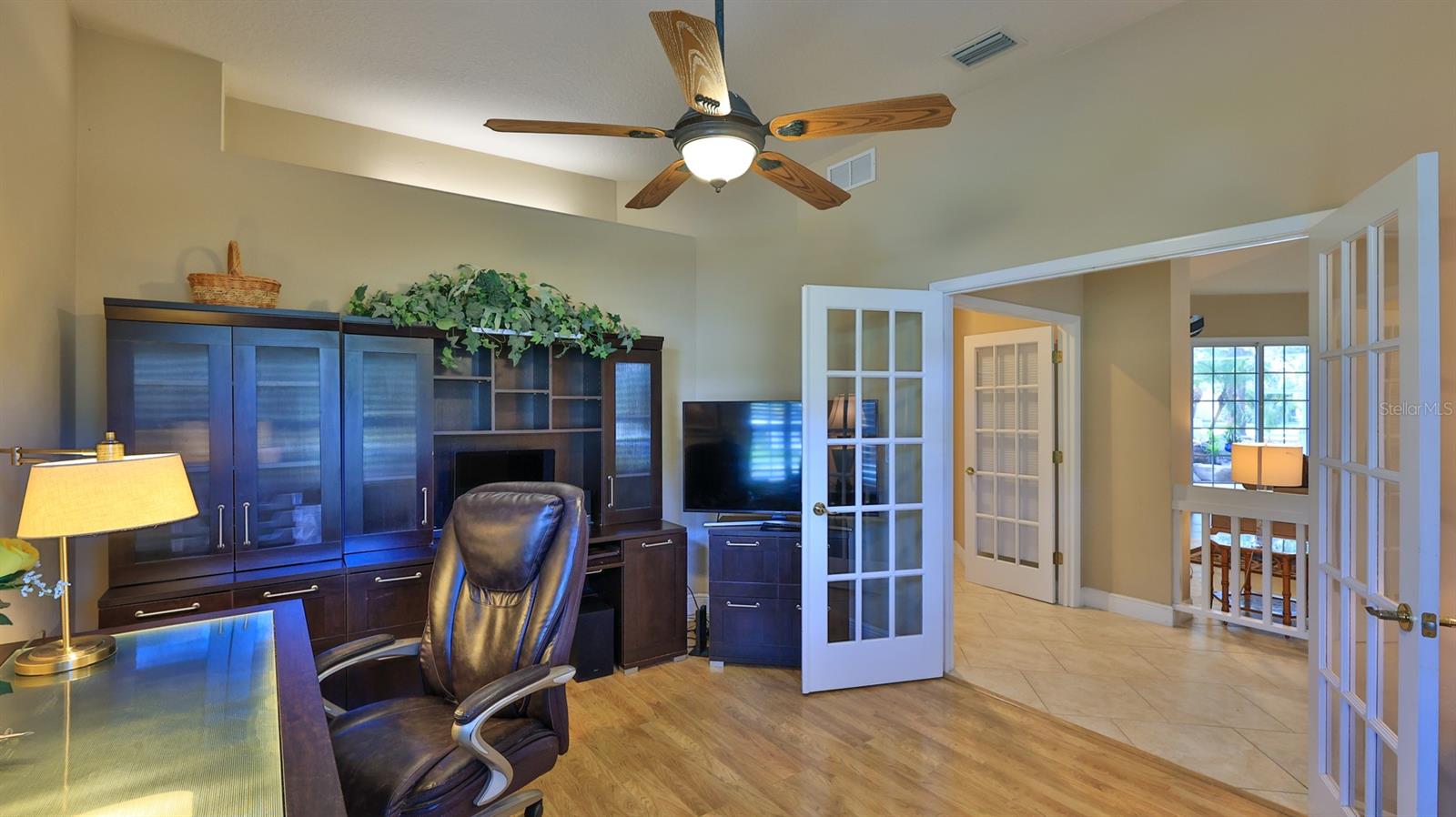 SPRUCE CREEK FLY IN - Residential