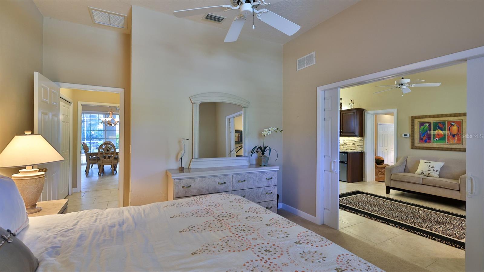 SPRUCE CREEK FLY IN - Residential