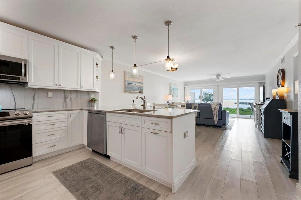 Photo of 743 Manatee Avenue #743, Holmes Beach, FL 34217 (MLS # A4662735)