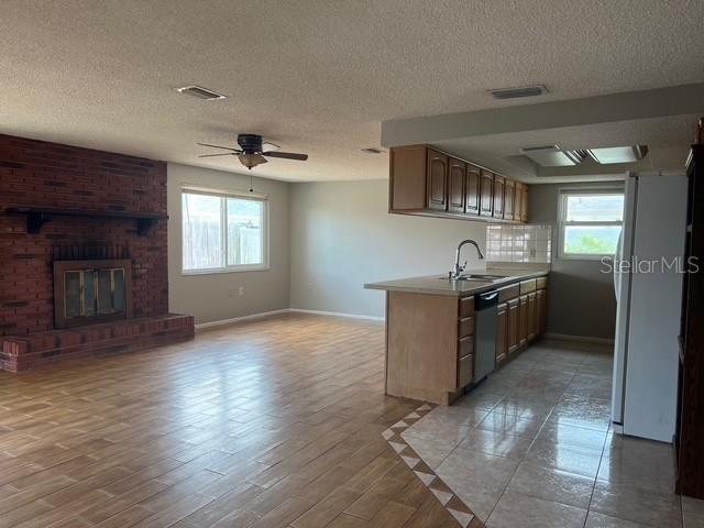 HILLANDALE - Residential