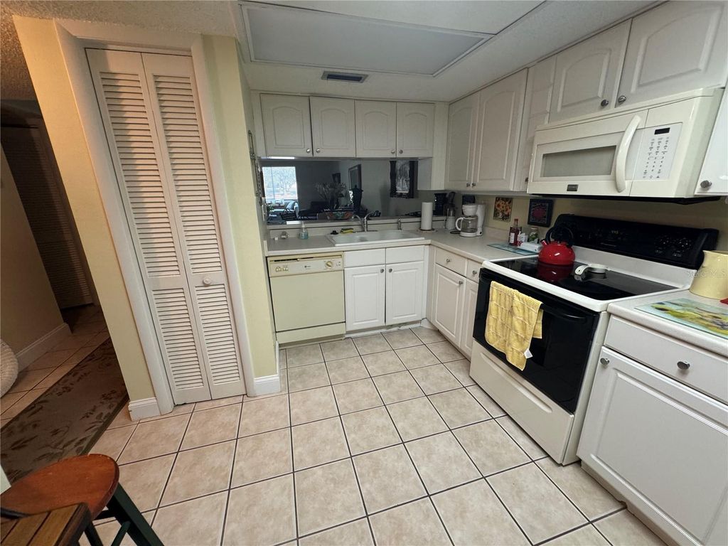 Photo of 129 Caryl Way #129, Oldsmar, FL 34677 (MLS # O6306221)