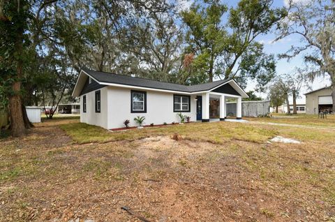 A home in ZEPHYRHILLS