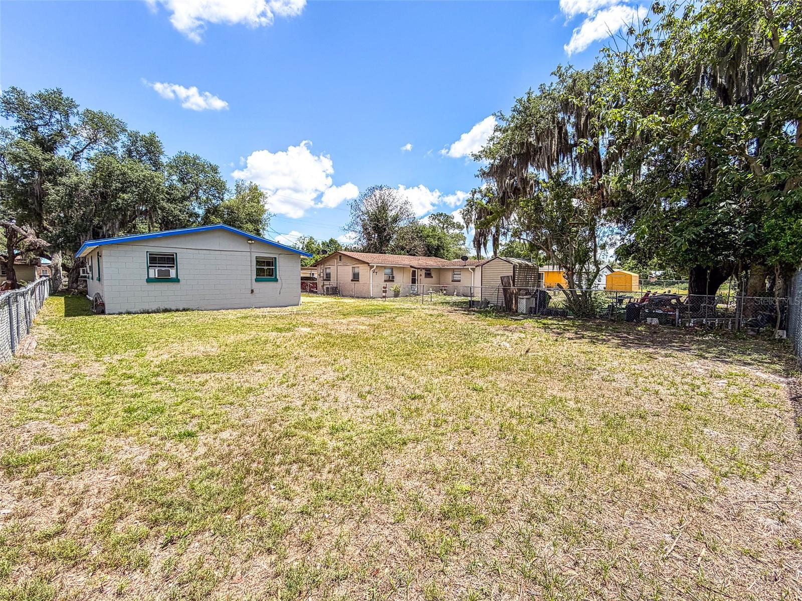 ACREAGE - Residential