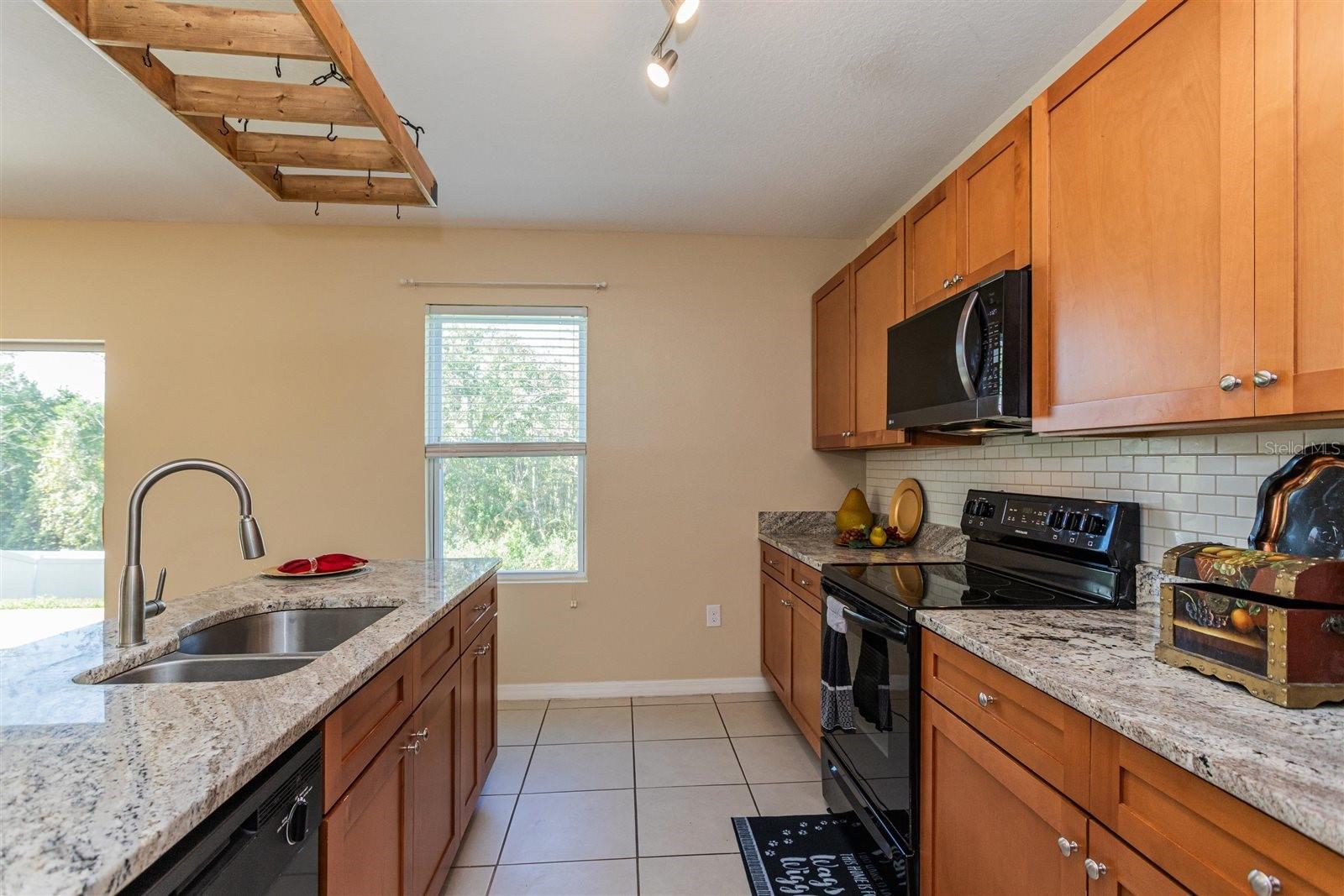 TAVARES LANE PARK RIDGE PH A - Residential Lease