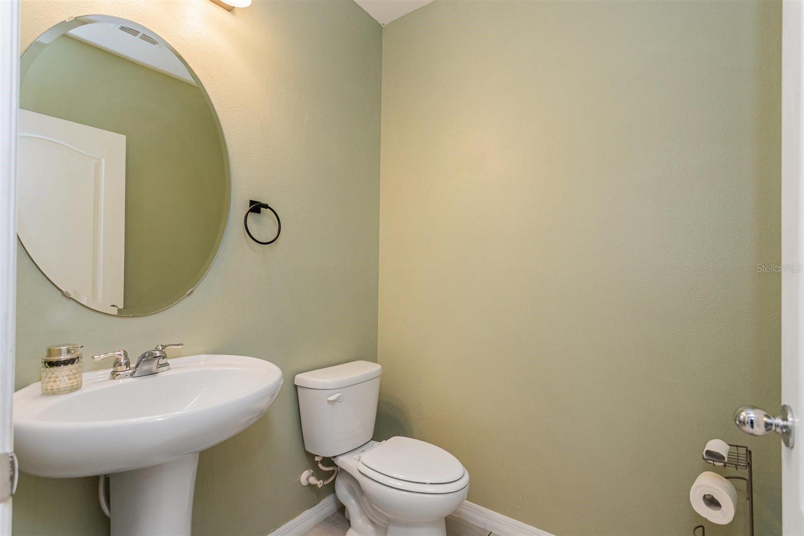 TAVARES LANE PARK RIDGE PH A - Residential Lease