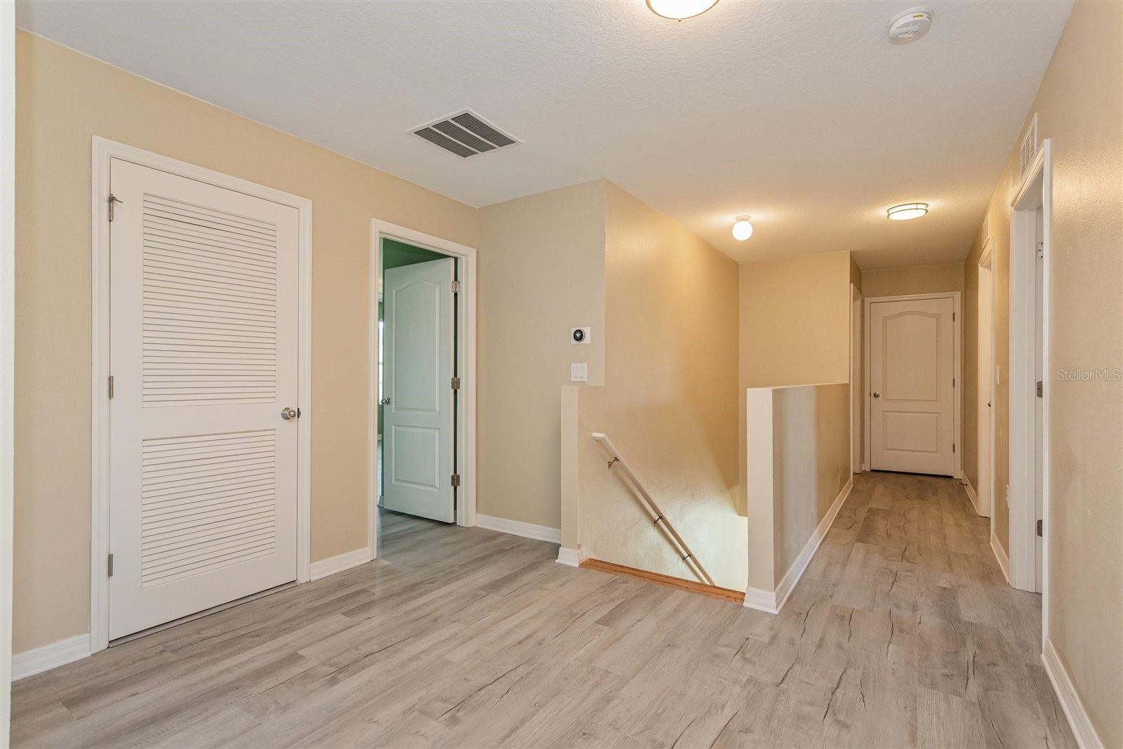 TAVARES LANE PARK RIDGE PH A - Residential Lease