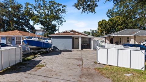 A home in TAMPA