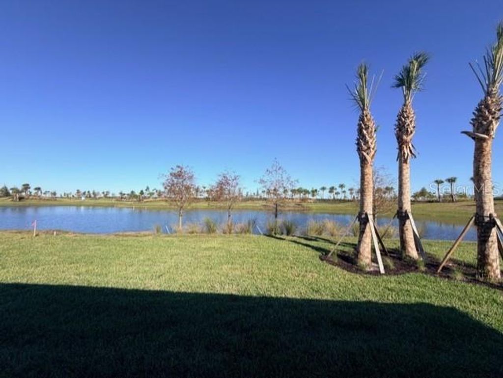 Photo of 19035 Indian Rock Place, Lakewood Ranch, FL 34211 (MLS # TB8476401)