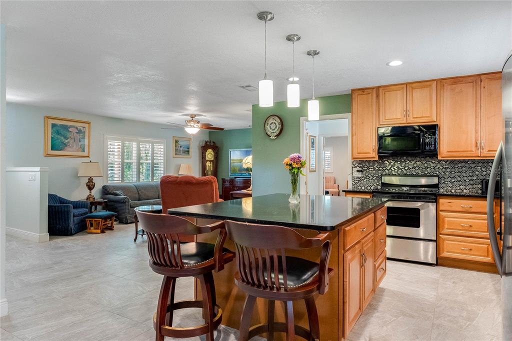 ACREAGE & UNREC - Residential