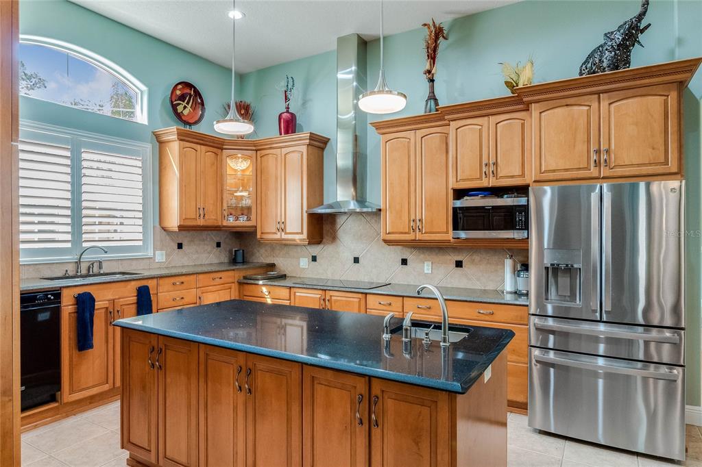 ACREAGE & UNREC - Residential