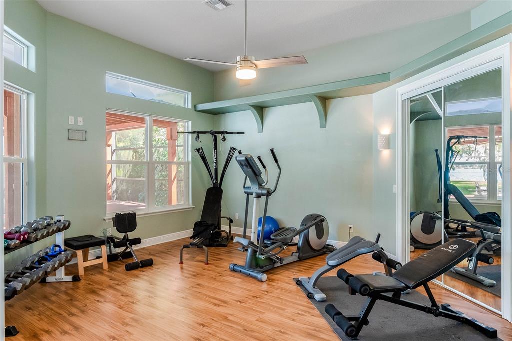 ACREAGE & UNREC - Residential