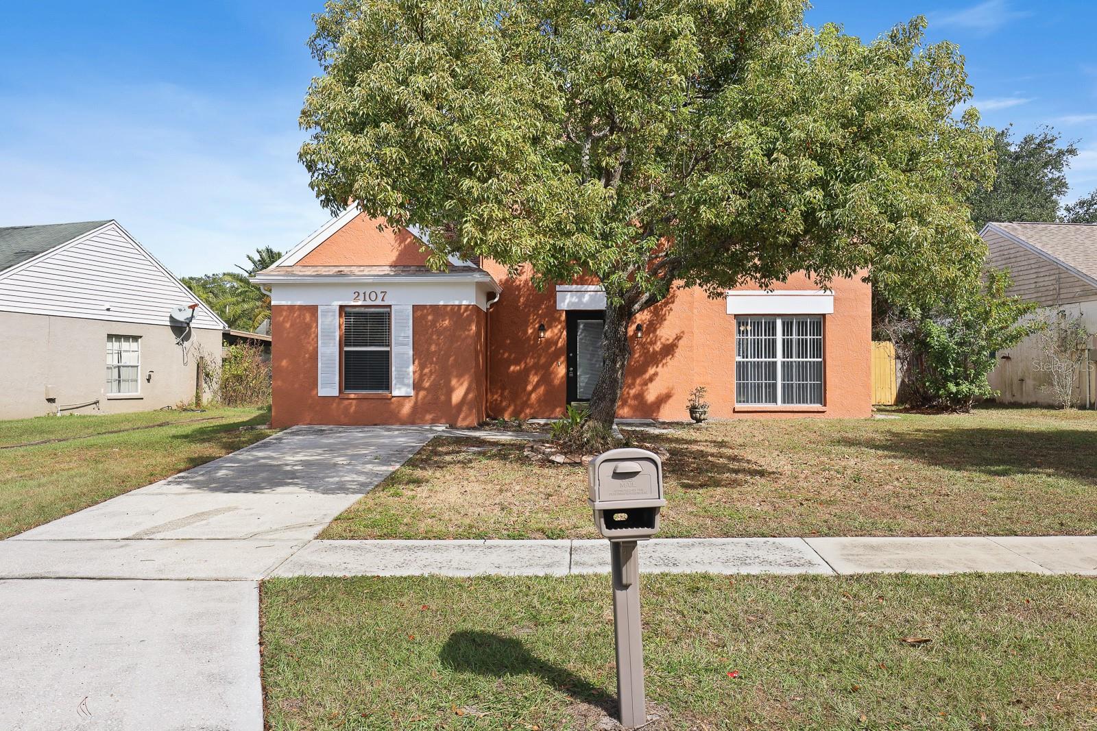 LAKEVIEW VILLAGE SEC K UNI - Residential Lease