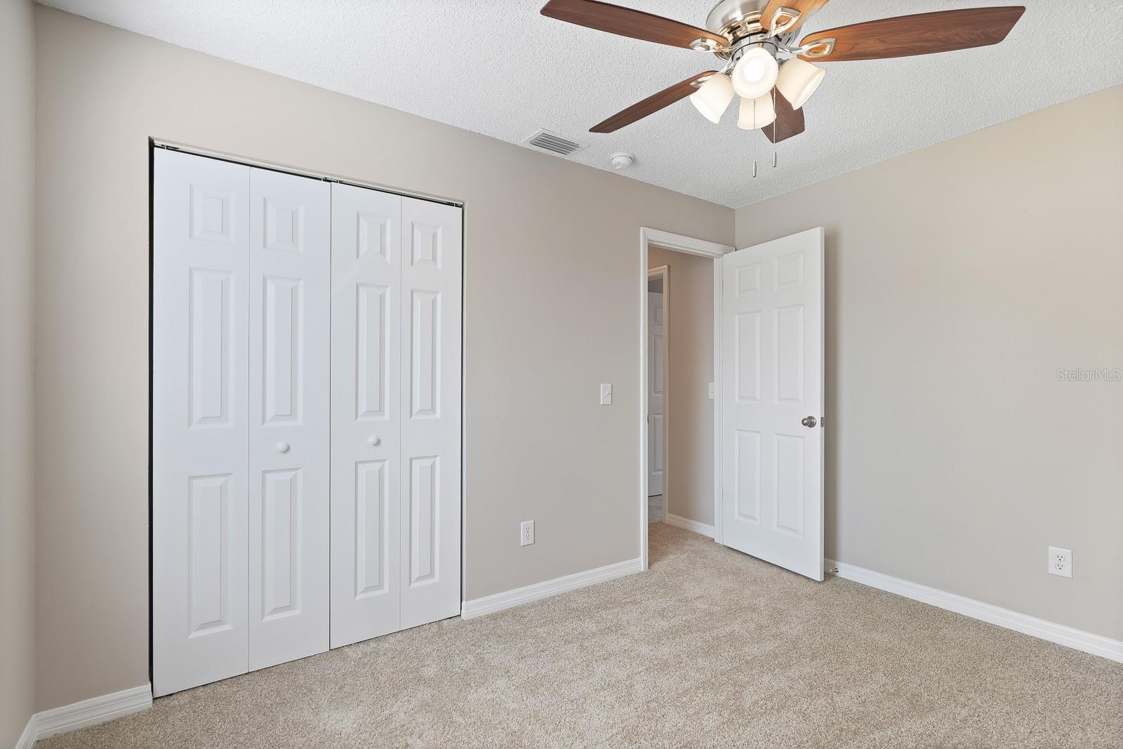 LAKEVIEW VILLAGE SEC K UNI - Residential Lease