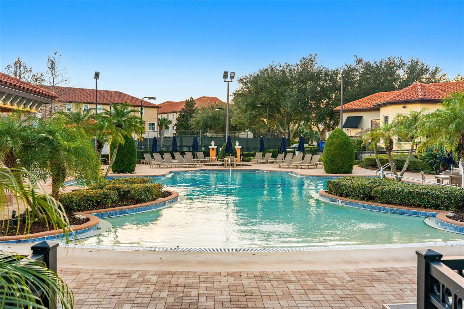 FOUNTAIN PARKE AT LAKE MARY - Residential