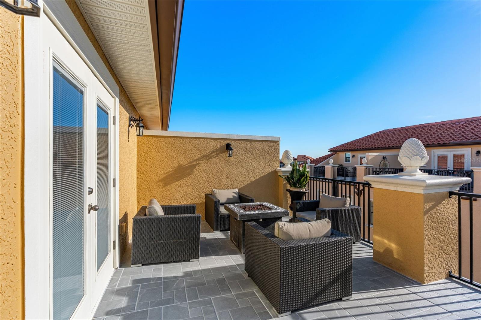 FOUNTAIN PARKE AT LAKE MARY - Residential