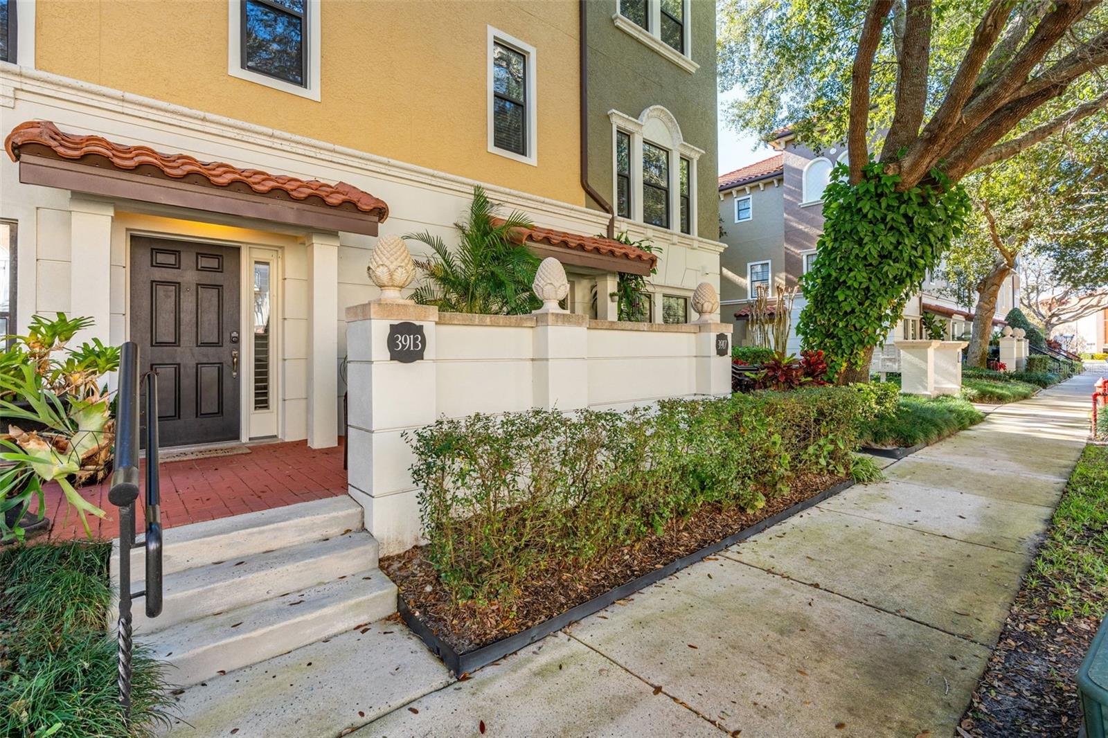 FOUNTAIN PARKE AT LAKE MARY - Residential