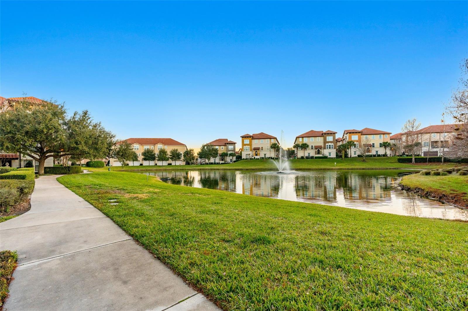 FOUNTAIN PARKE AT LAKE MARY - Residential