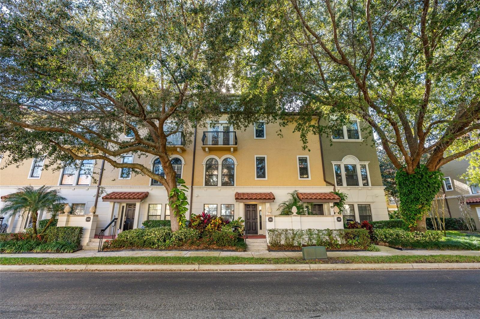 FOUNTAIN PARKE AT LAKE MARY - Residential