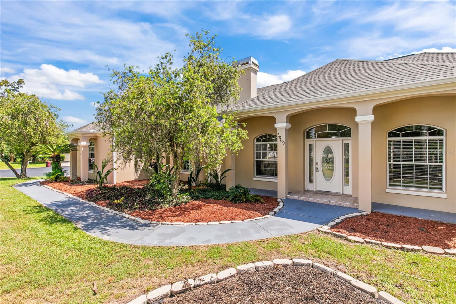 5669 MERLIN WAY