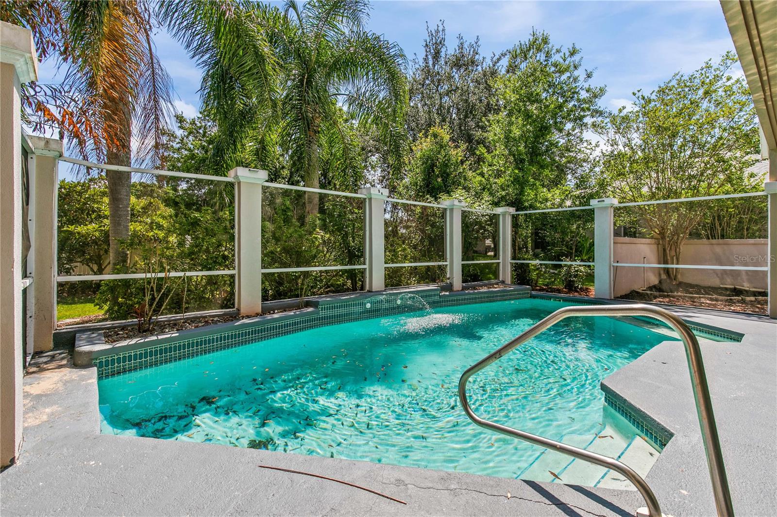 5669 MERLIN WAY