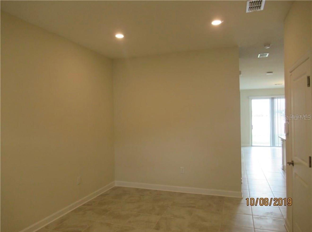 STOREY LAKE - Residential Lease