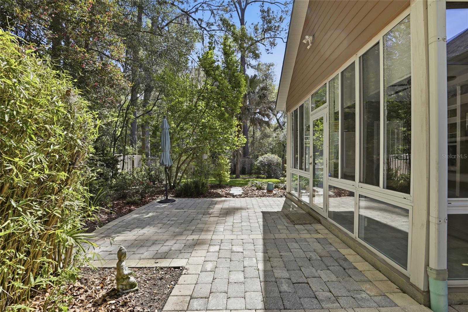 CHELSEA LANE - Residential