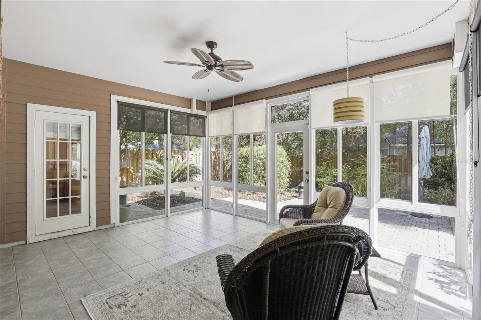 CHELSEA LANE - Residential